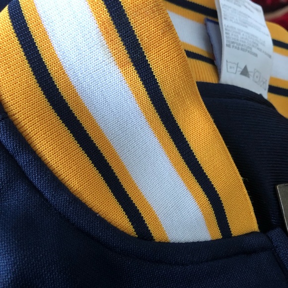 Chargers pull over jacket - Picture 7 of 7